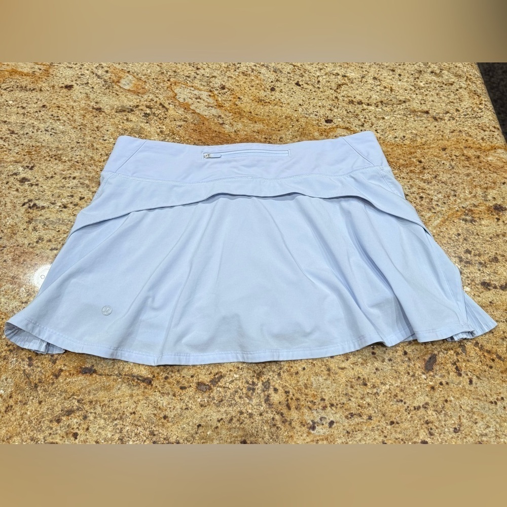Lululemon Play Off the Pleats Mid-Rise Golf Tennis Skirt Pastel Blue Sz 10 Rare - Picture 8 of 9